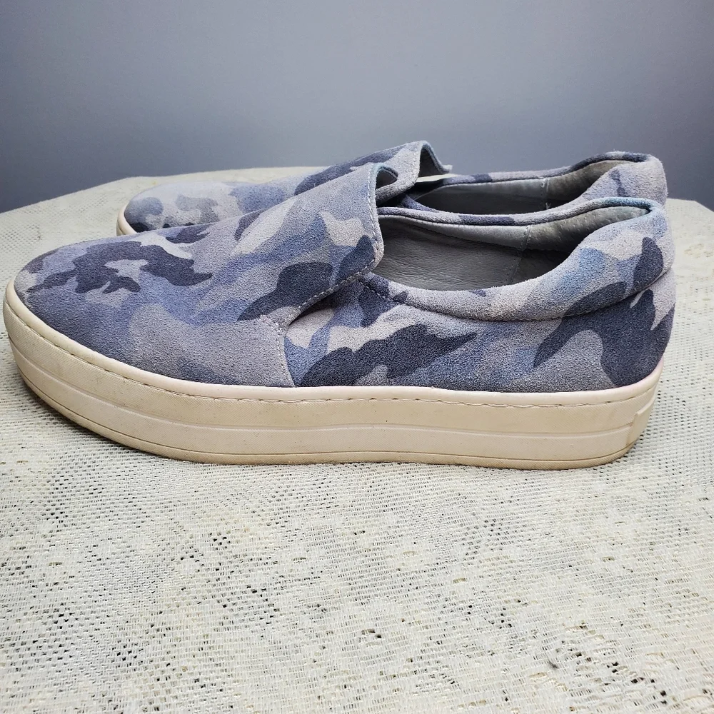 J/slides‎ Harry blue Camo suede platform slip on sneaker size 7.5 Y2k Comfort